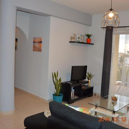 Luxury Apartment Paphos Eksteriør billede