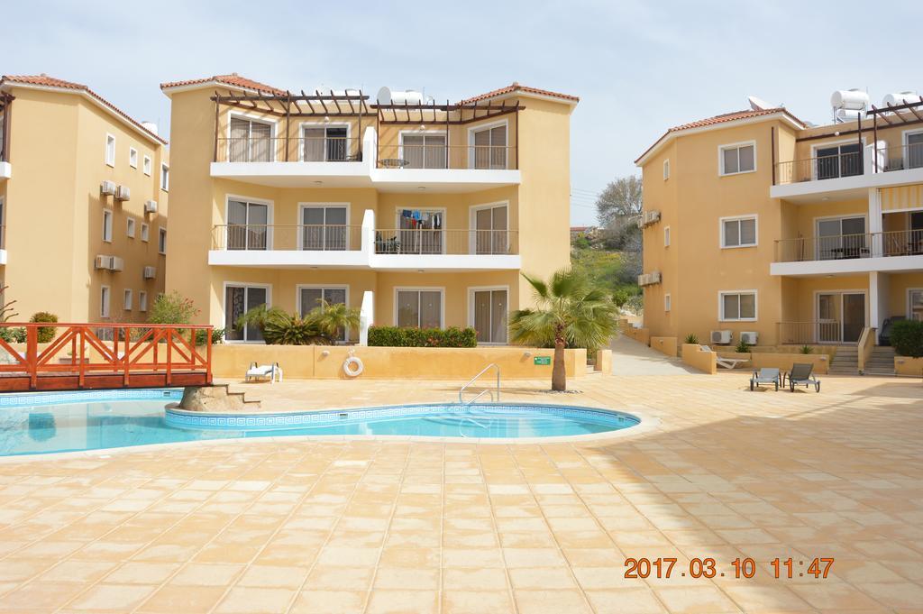 Luxury Apartment Paphos Eksteriør billede