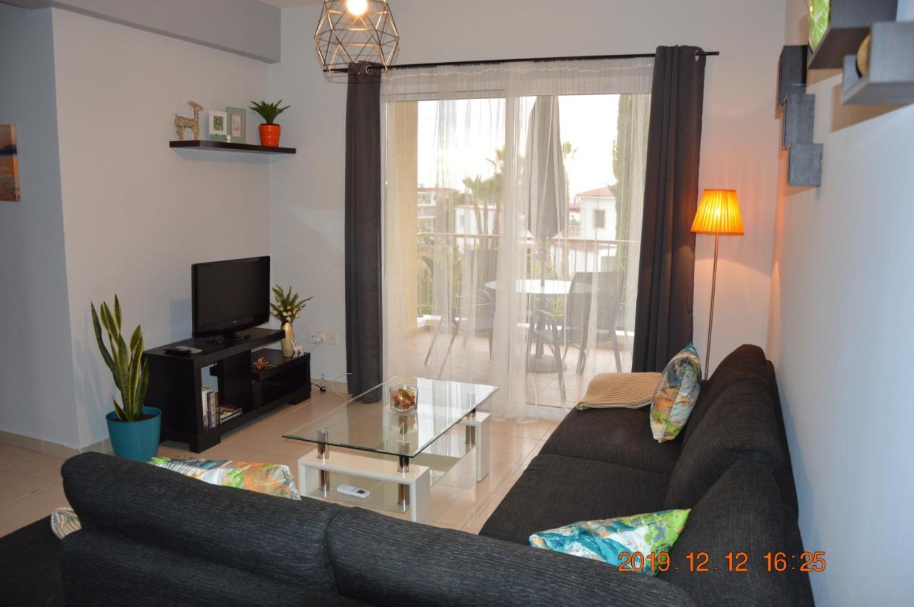 Luxury Apartment Paphos Eksteriør billede