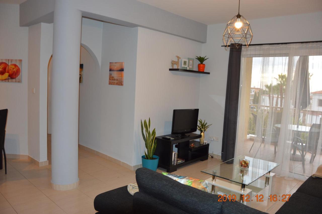 Luxury Apartment Paphos Eksteriør billede