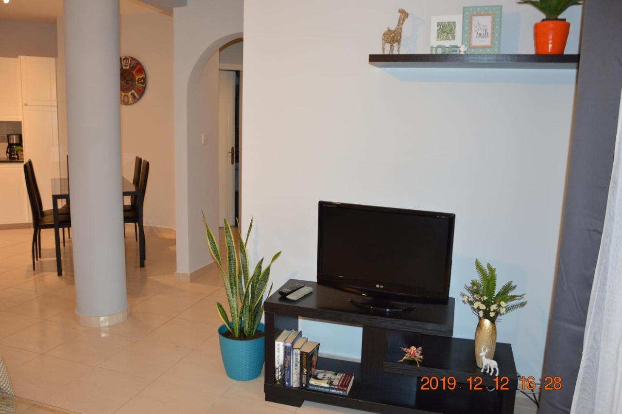 Luxury Apartment Paphos Eksteriør billede