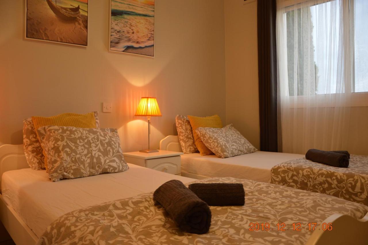 Luxury Apartment Paphos Eksteriør billede